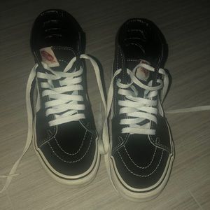 black sk8 hi vans